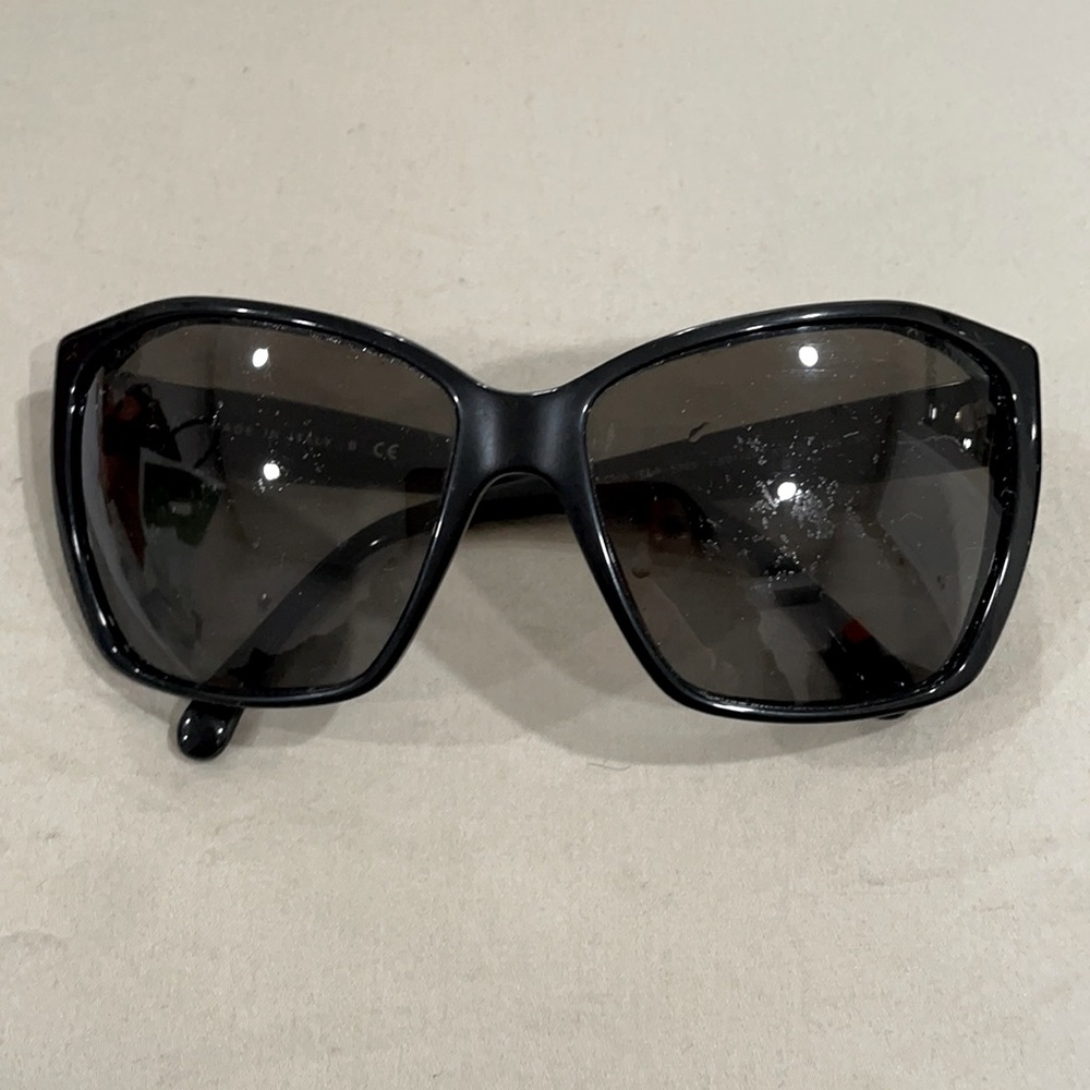 Chanel Sunnies 😎